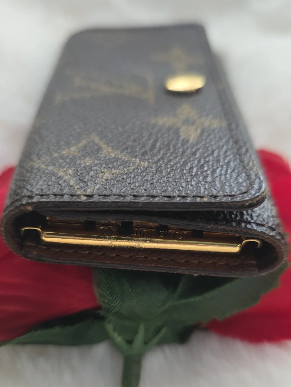 Preloved Louis Vuitton Monogram 4 Keyholder 100%Authentic